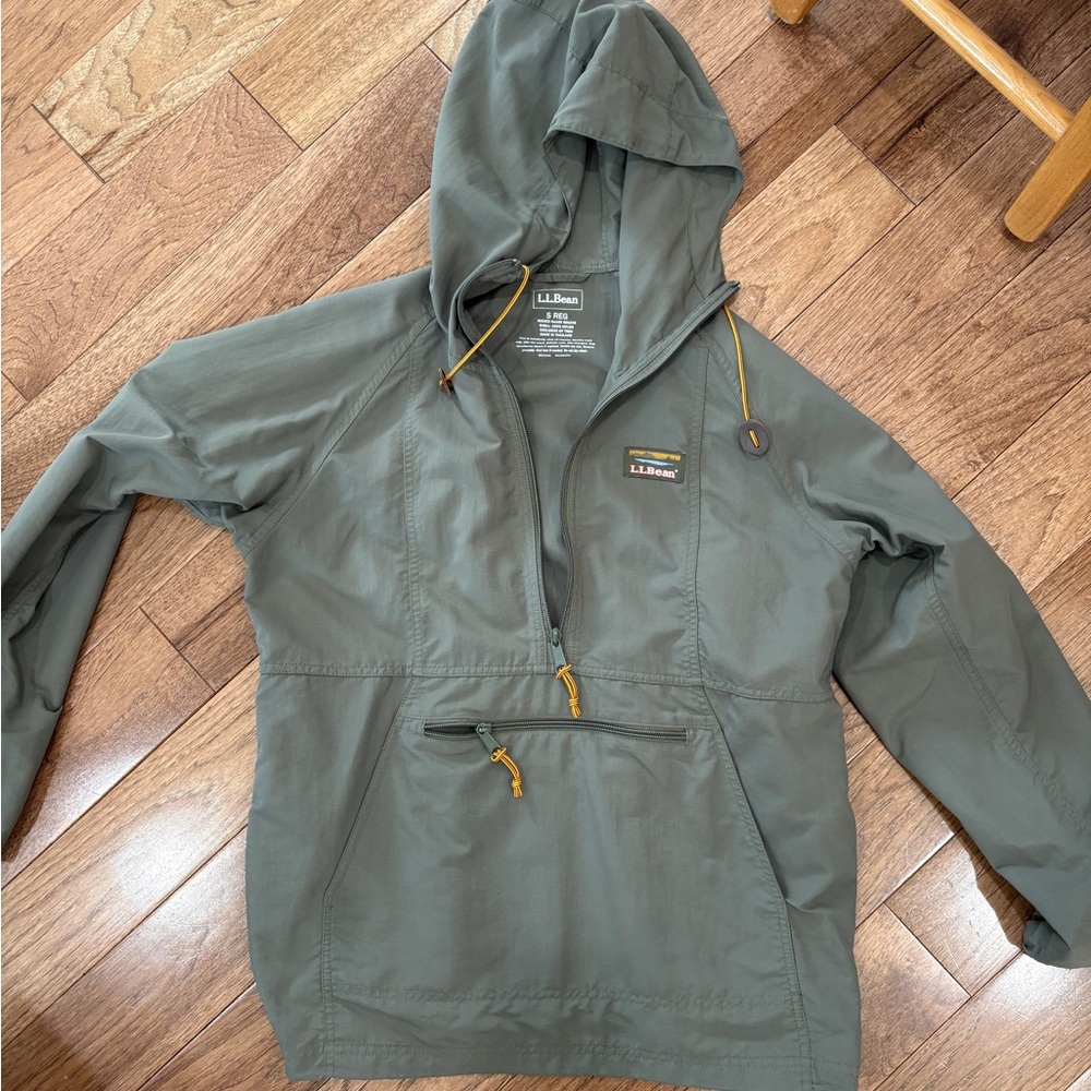 LL Bean Women’s Mountain Classic Anorak